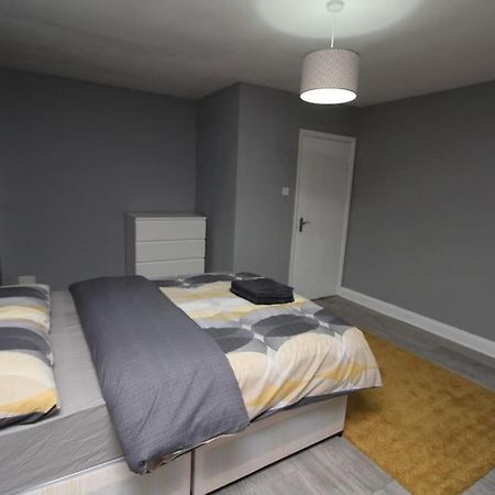 Modern 2 Bed Close To City Apartment London Exterior photo