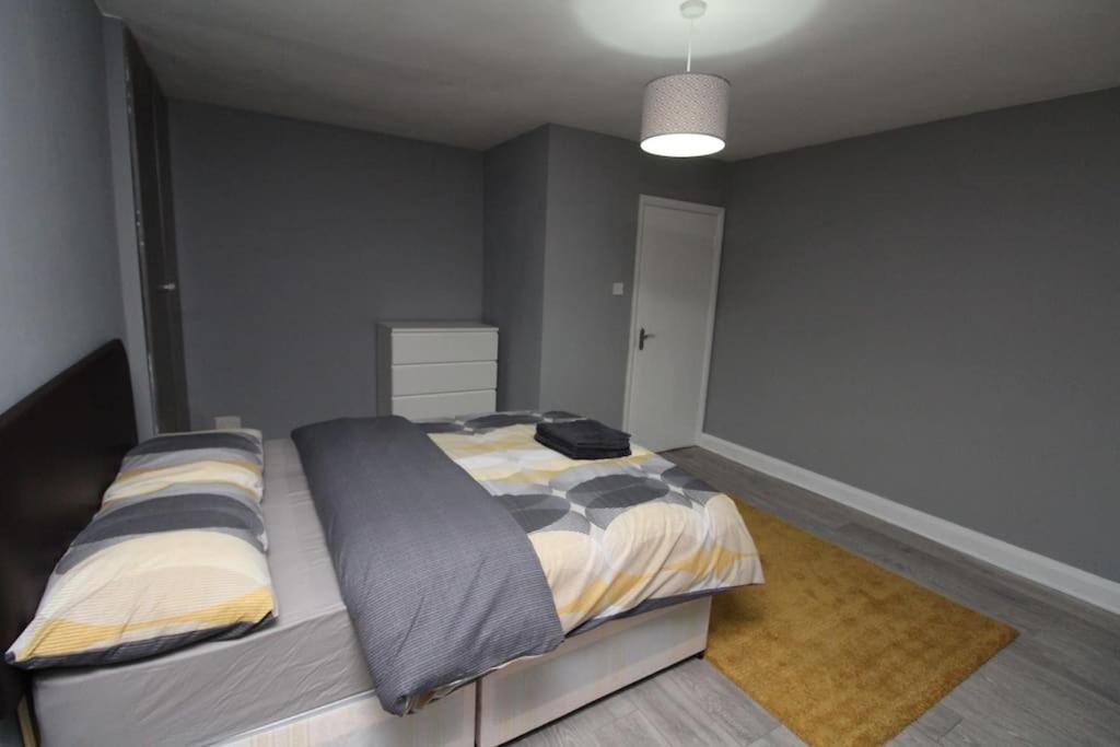 Modern 2 Bed Close To City Apartment London Exterior photo