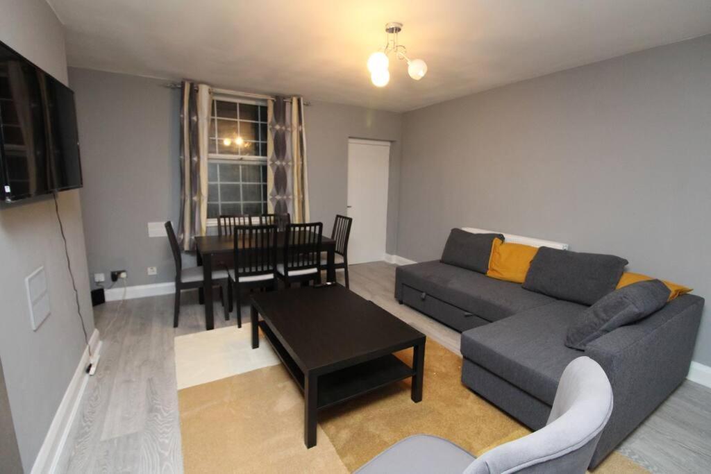 Modern 2 Bed Close To City Apartment London Exterior photo